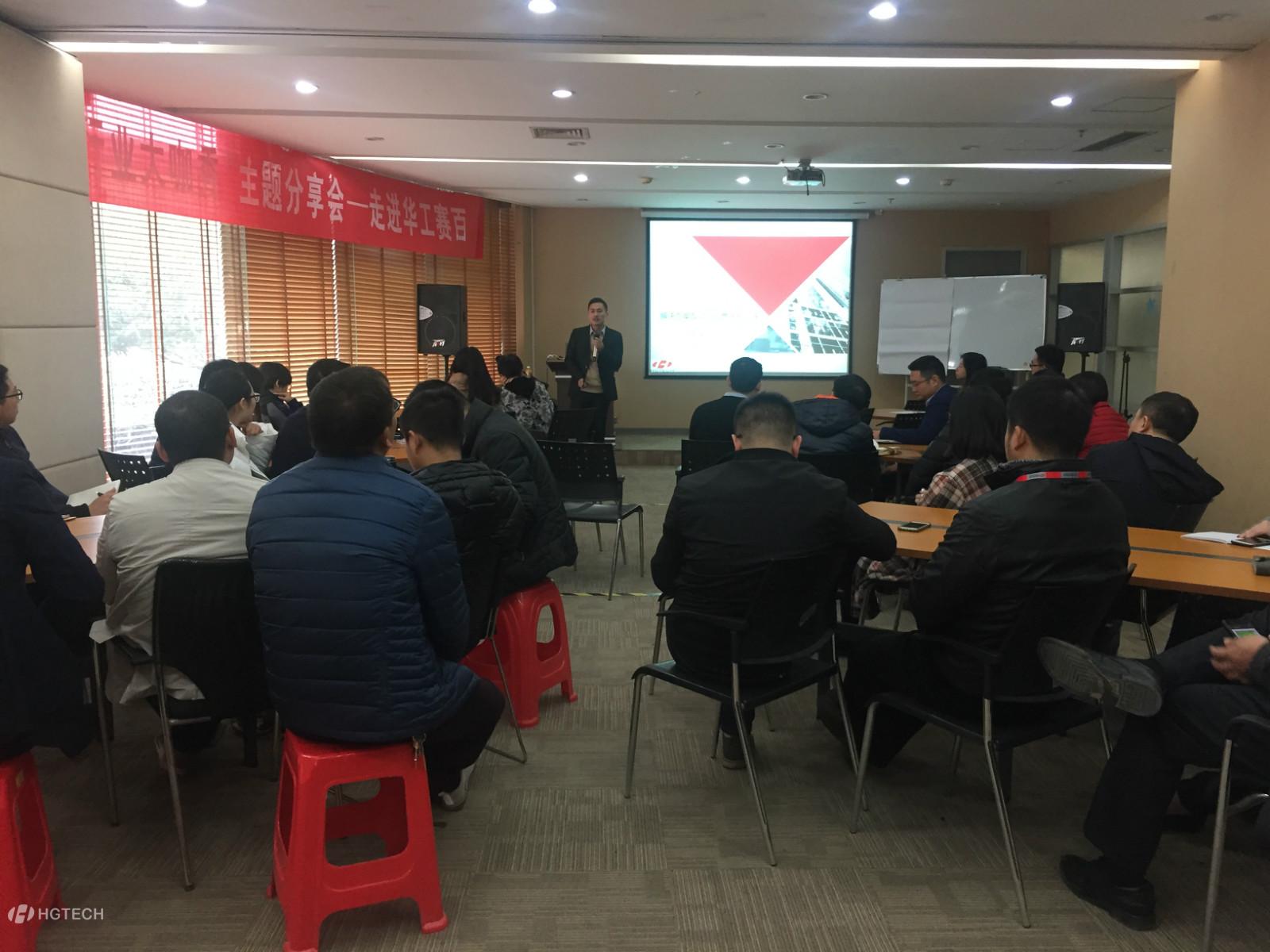 2017-11-25 090900_meitu_3.jpg 2017-11-25 090900_meitu_3.jpg